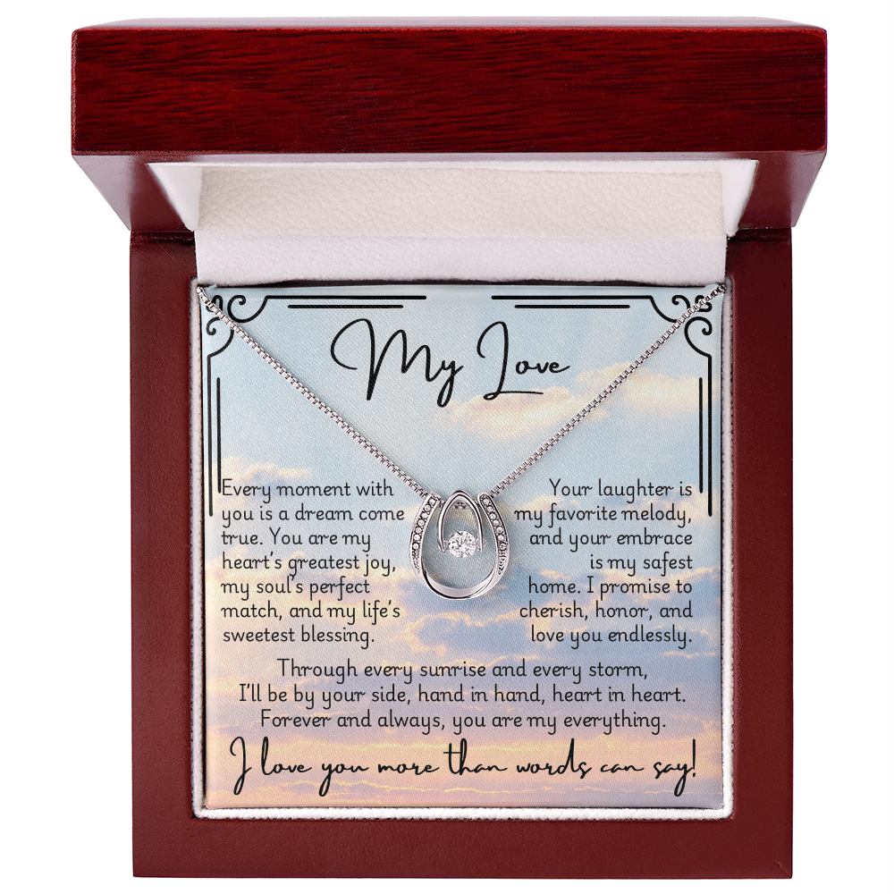 Lucky In Love Necklace - Fiancée 1