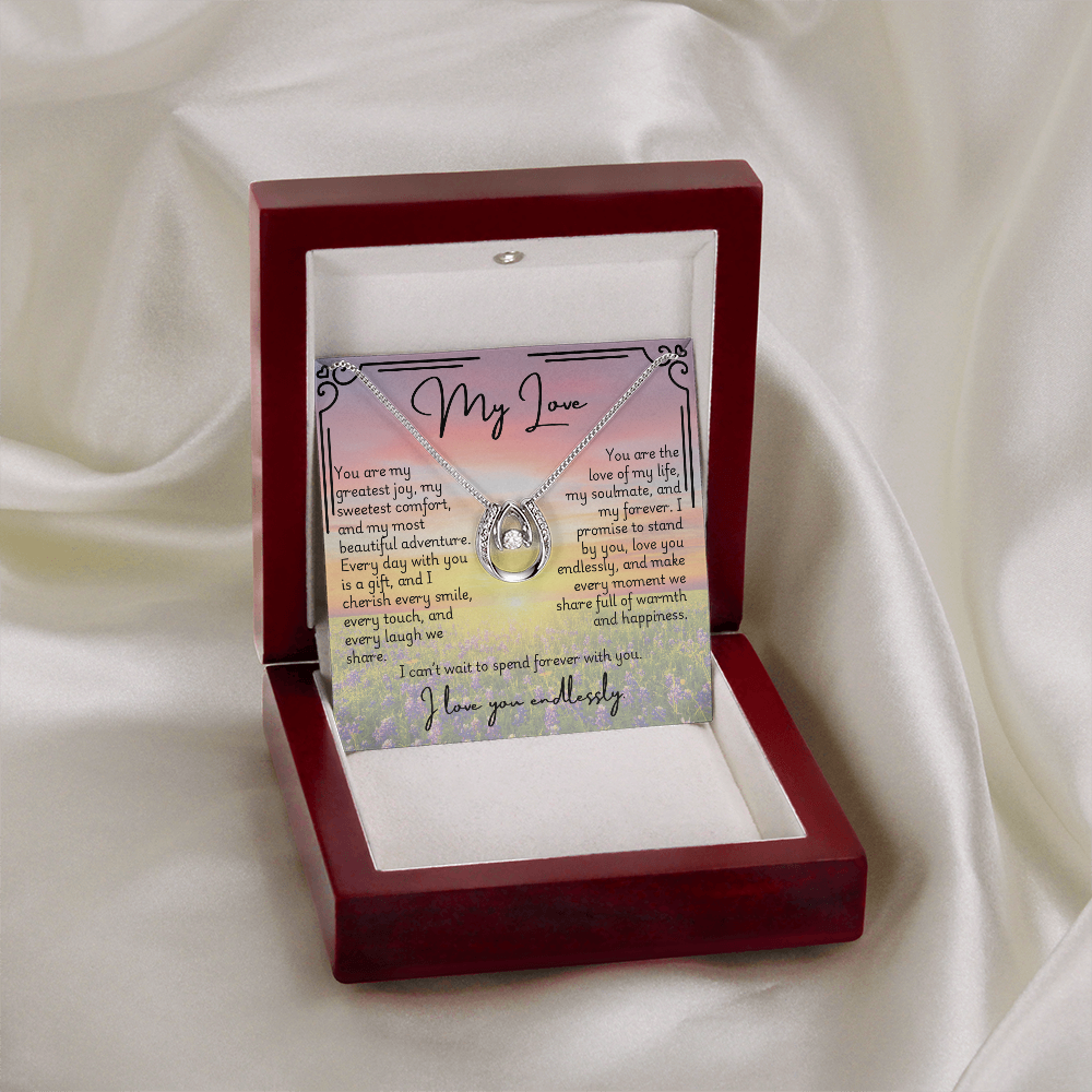 Lucky In Love Necklace - Fiancée 2