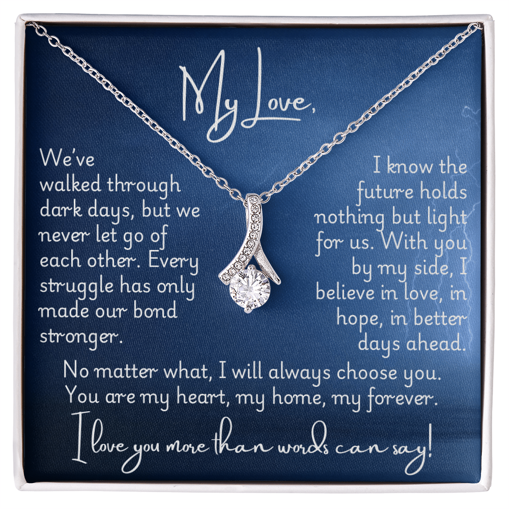 Alluring Beauty Necklace - Strong