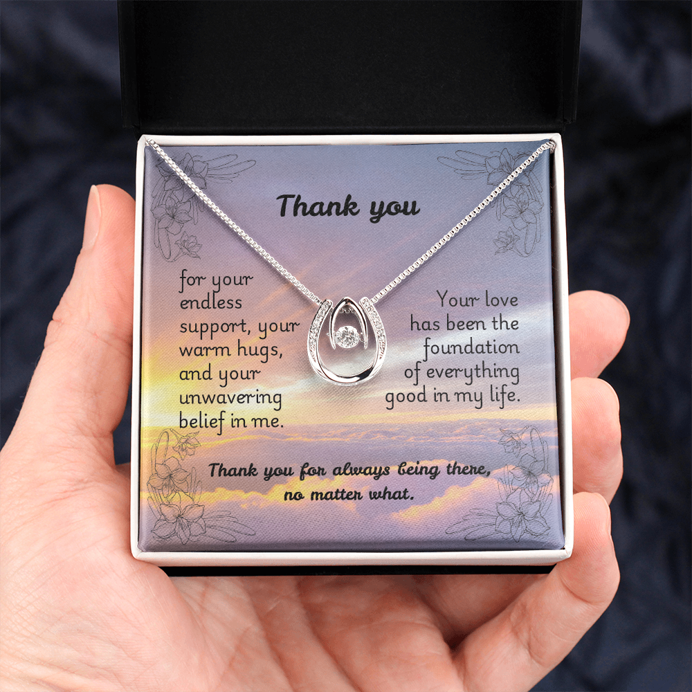 Lucky In Love Necklace - Support 1