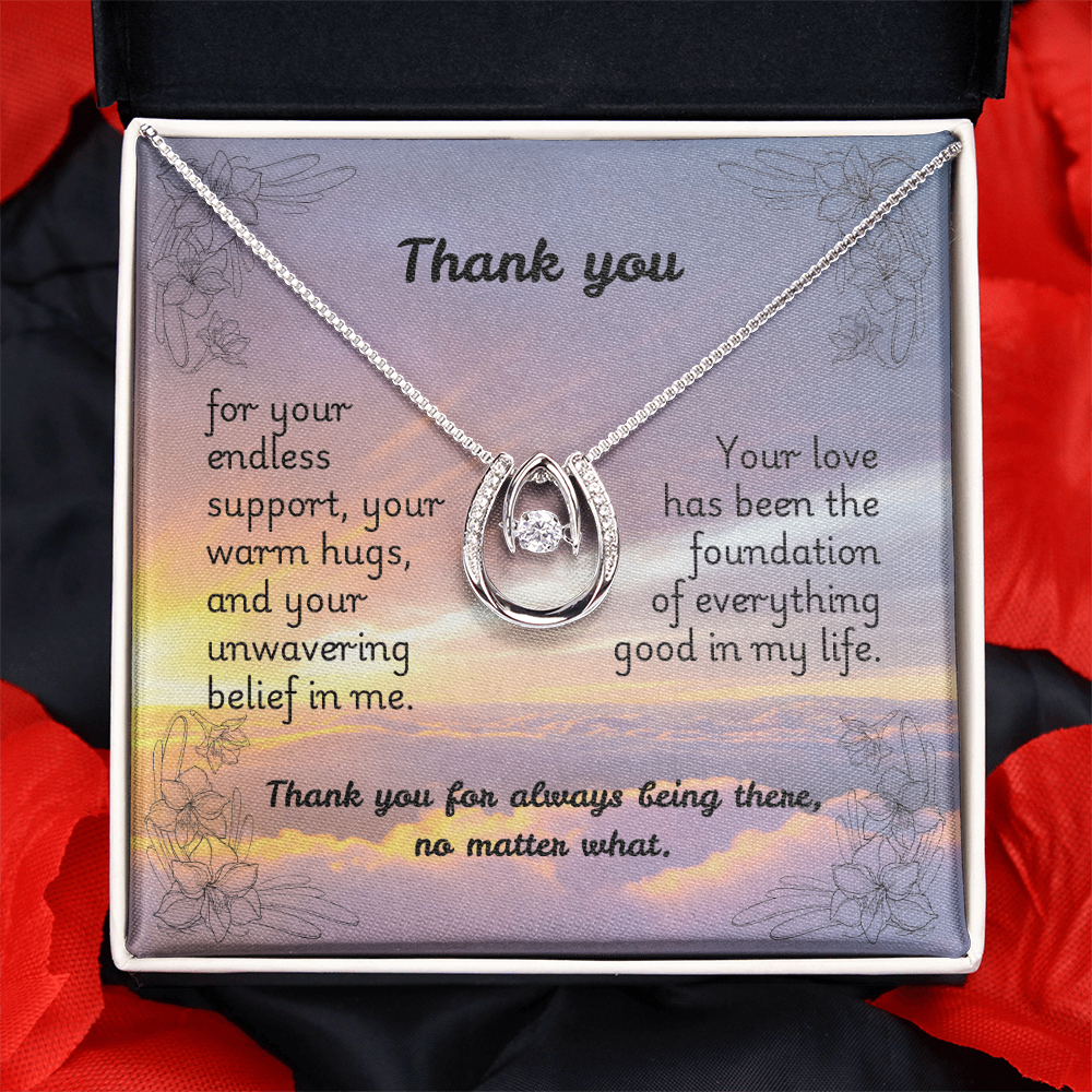 Lucky In Love Necklace - Support 1