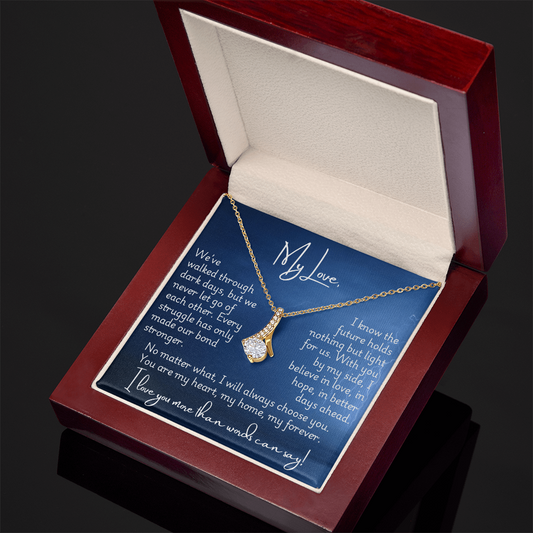 Alluring Beauty Necklace - Strong